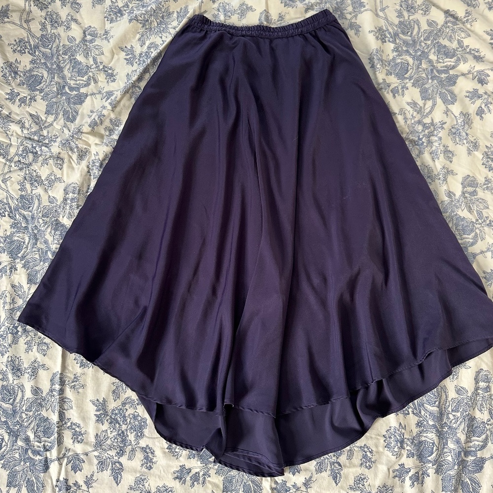 XiRENA Navy Midi Skirt